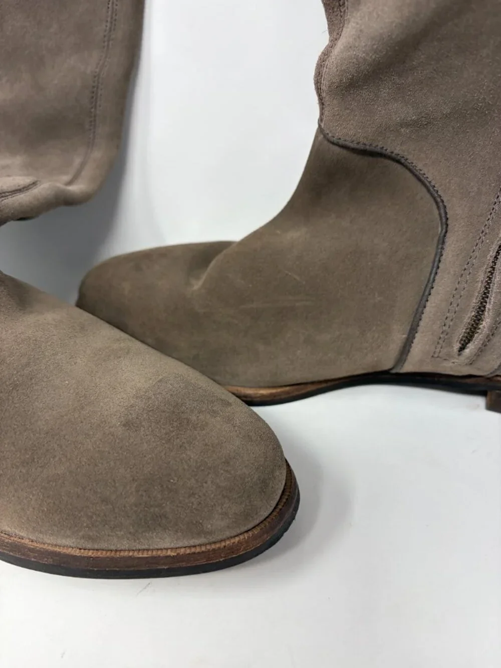 UGG women's Gracen suede knee-high boots 10 grey flat riding zipper